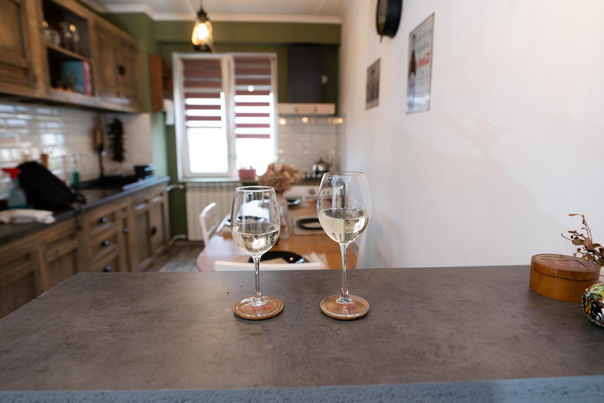 Relax Apartment Oradea Εξωτερικό φωτογραφία